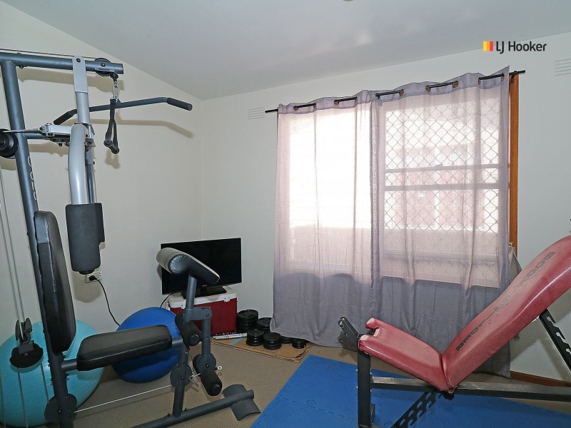 42 Adams Street, Ashmont NSW 2650