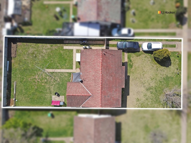 42 Adams Street, Ashmont NSW 2650