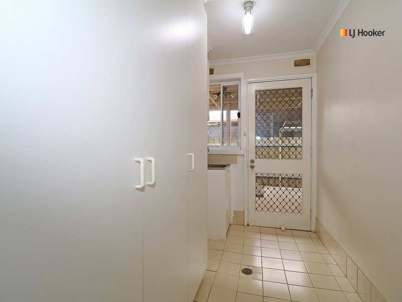 42 Brunskill Road, Lake Albert NSW 2650