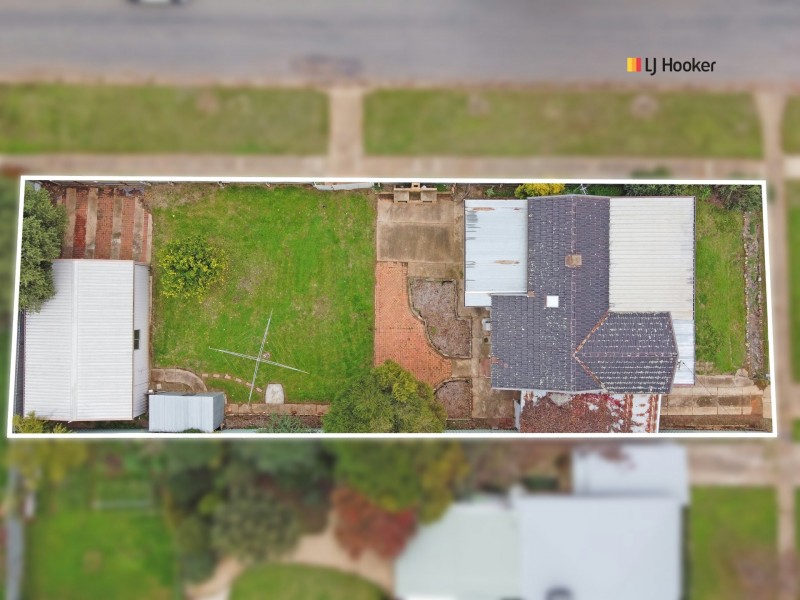 152 Fernleigh Road, Mount Austin NSW 2650