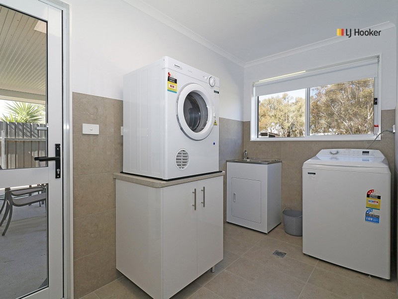 6 Fife Street, Forest Hill NSW 2651