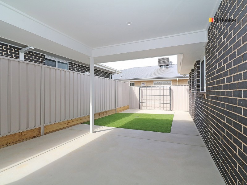 77 Jumbuck Drive, Gobbagombalin NSW 2650