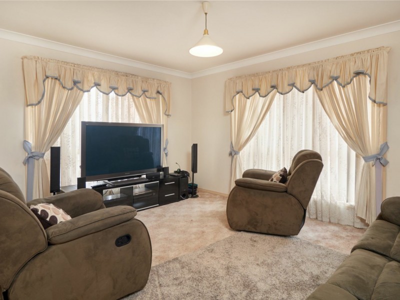 18 Lamilla Street, Glenfield Park NSW 2650