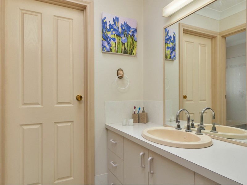 18 Lamilla Street, Glenfield Park NSW 2650