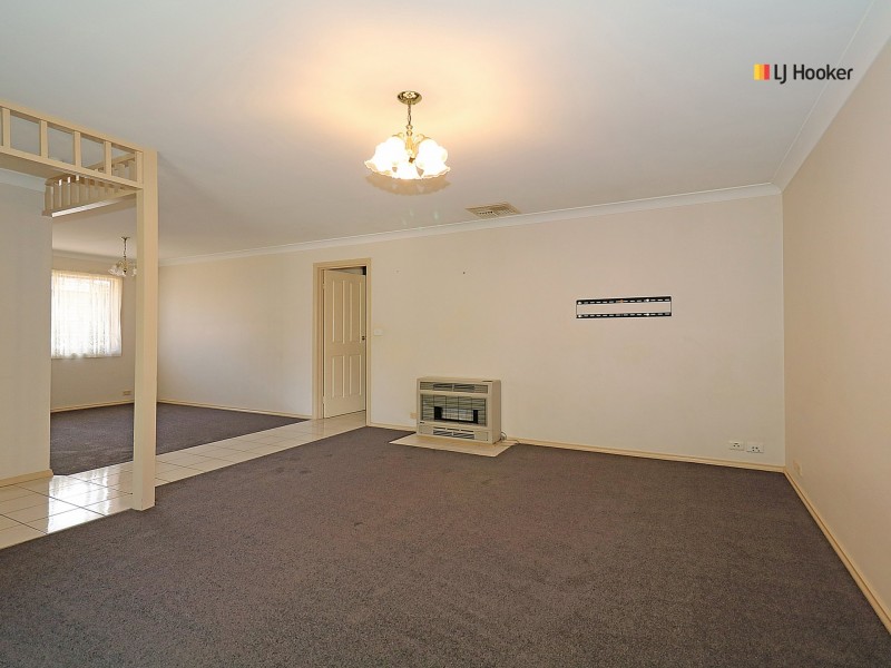 18 Lamilla Street, Glenfield Park NSW 2650