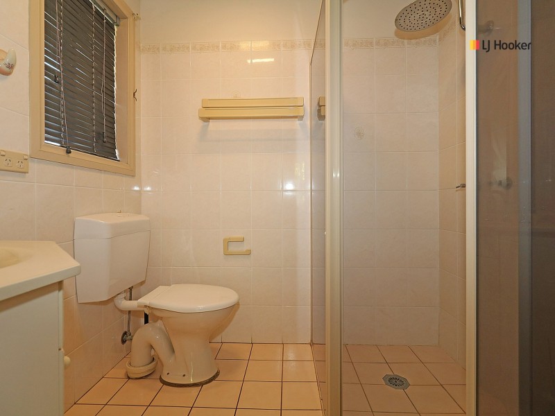 18 Lamilla Street, Glenfield Park NSW 2650