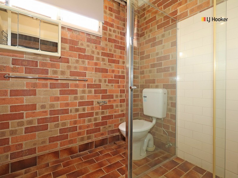 18 Lamilla Street, Glenfield Park NSW 2650