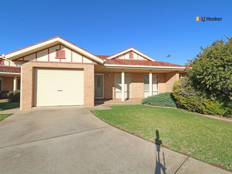 1/29 Nardoo Street, Glenfield Park NSW 2650
