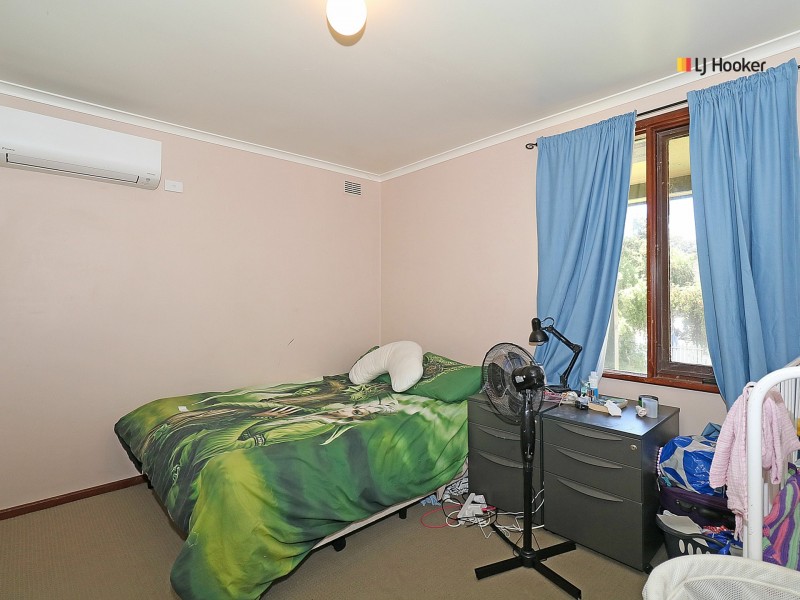 34 Bruce Street, Tolland NSW 2650