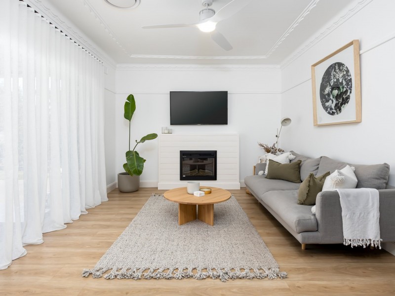 337 Lake Albert Road, Kooringal NSW 2650