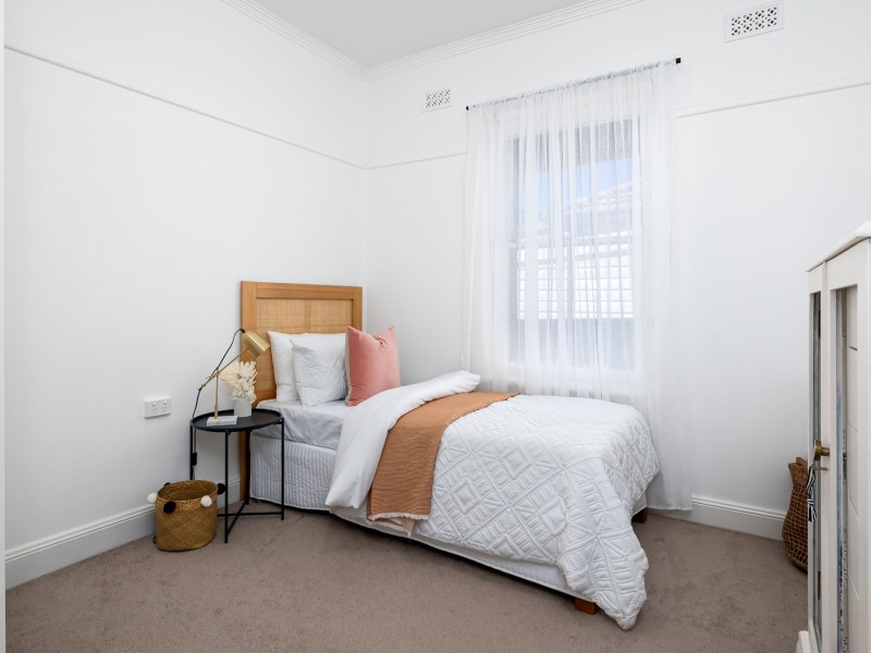337 Lake Albert Road, Kooringal NSW 2650