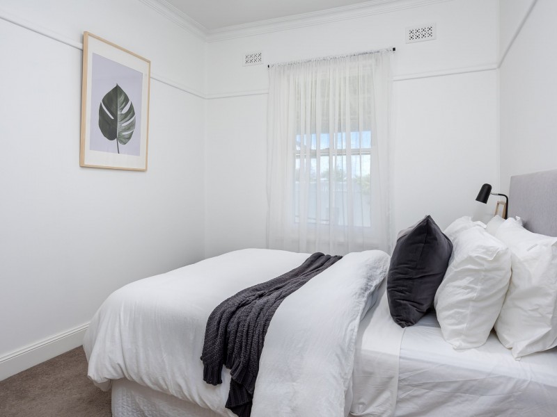 337 Lake Albert Road, Kooringal NSW 2650