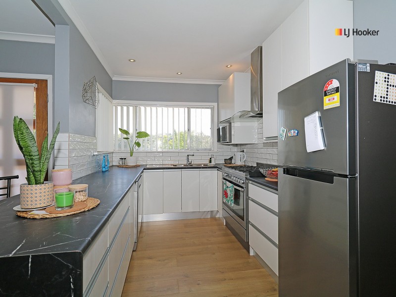 190 Lake Albert Road, Kooringal NSW 2650