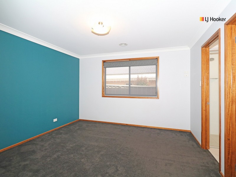 20 Maitland Drive, Estella NSW 2650