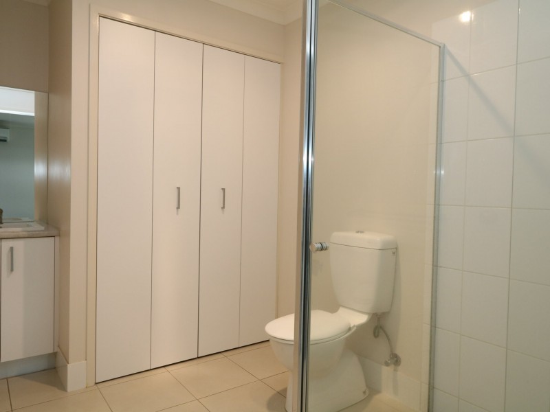 8B Paperbark Drive, Forest Hill NSW 2651