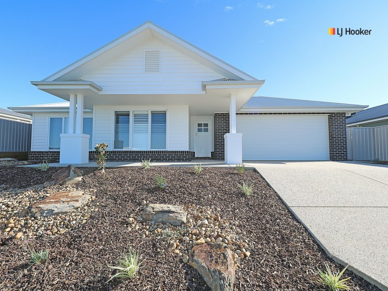 89 Jumbuck Drive, Gobbagombalin NSW 2650
