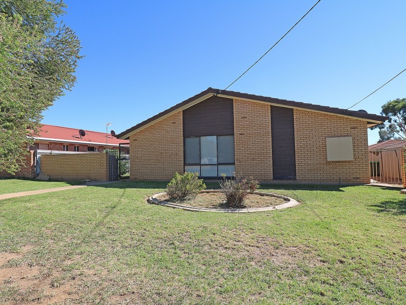 1/9 Kokoda Street, Ashmont NSW 2650