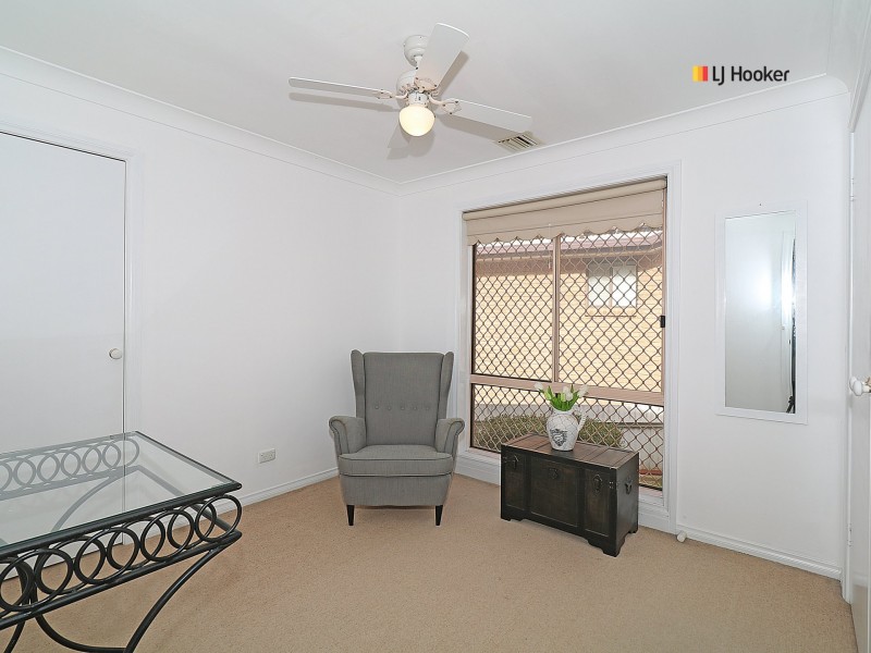 86 Amaroo Street, Kooringal NSW 2650
