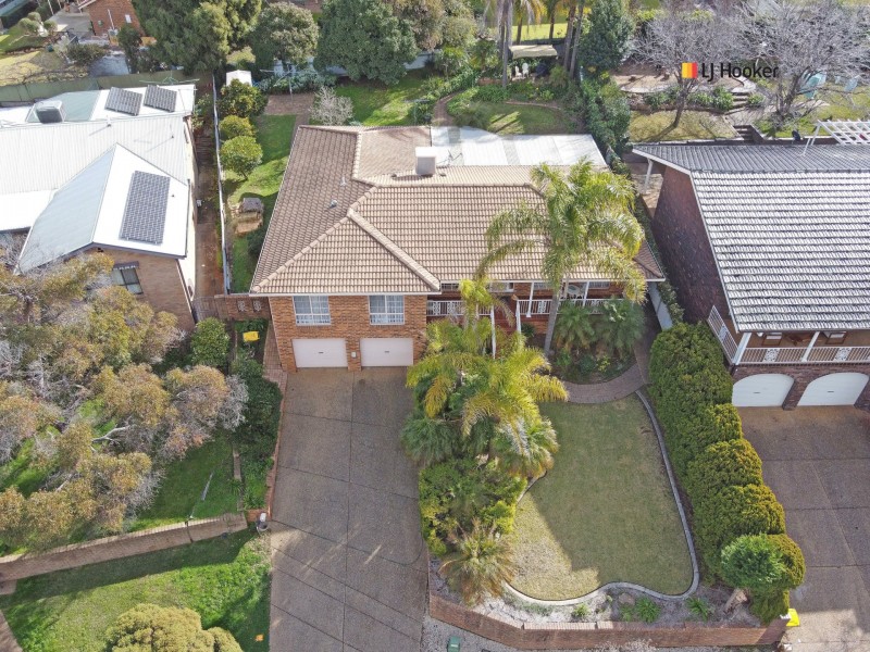 86 Amaroo Street, Kooringal NSW 2650