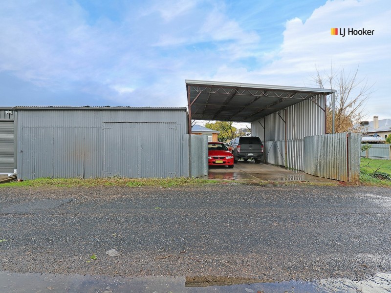 112 Docker Street, Wagga Wagga NSW 2650