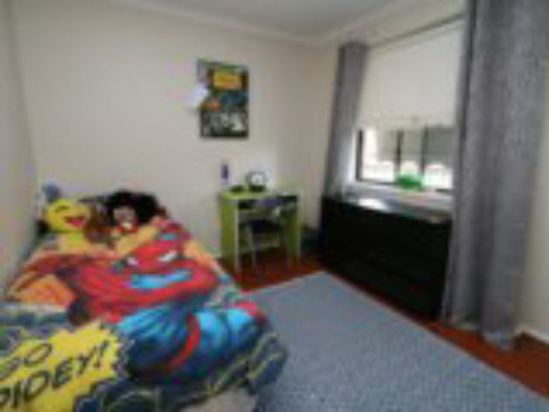 8 Horsley Street, Kooringal NSW 2650