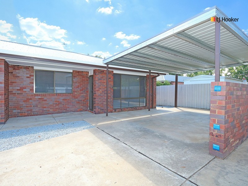 3/11 Lampe Avenue, Wagga Wagga NSW 2650