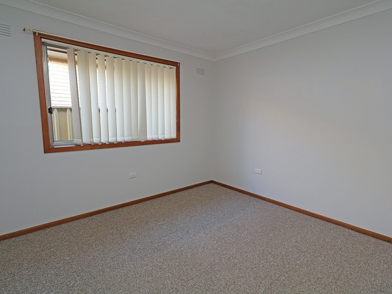 15 Bavaria Street, Tolland NSW 2650