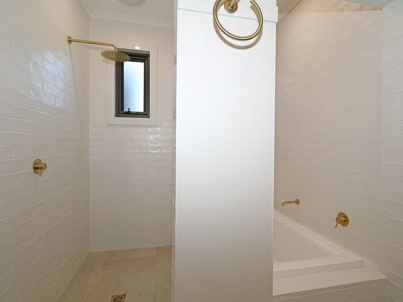 13-15 Gurwood Street, Wagga Wagga NSW 2650