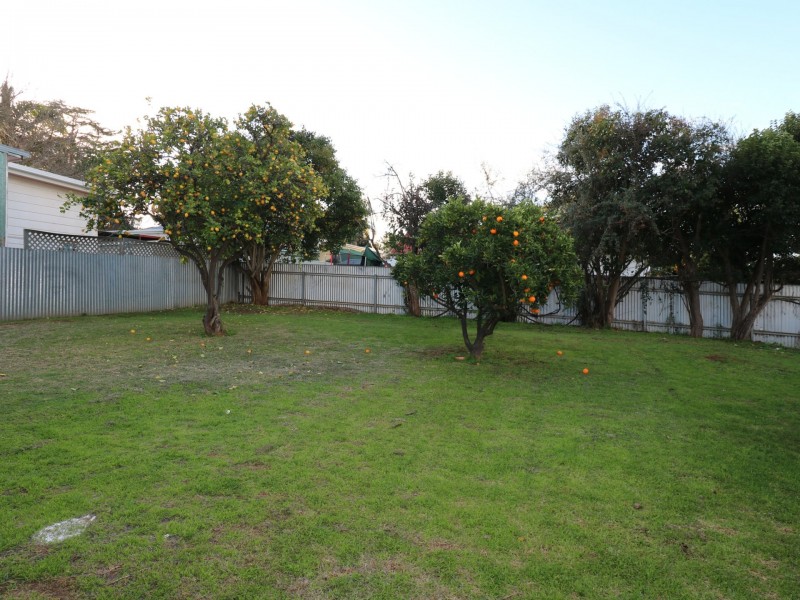 93 Fernleigh Road, Turvey Park NSW 2650