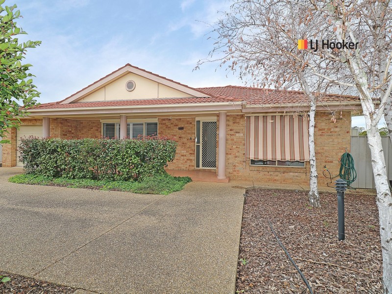 Unit 4/9 Inglis Street, Lake Albert NSW 2650