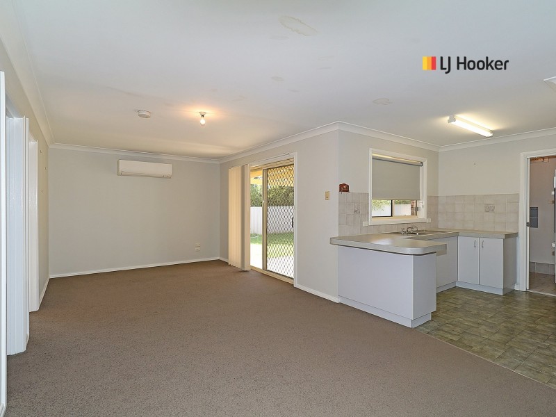 51 Nardoo Street, Glenfield Park NSW 2650