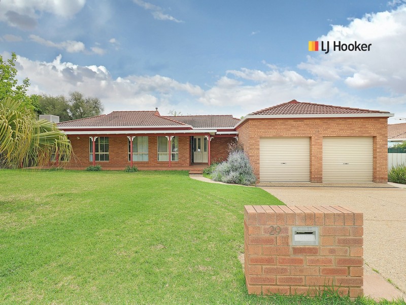 29 Doman Street, Estella NSW 2650