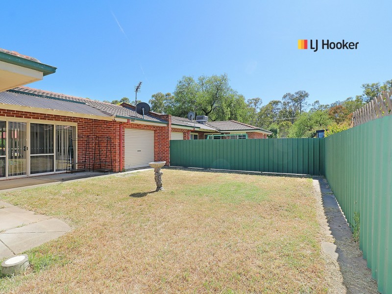 16 Bentley Place, Wagga Wagga NSW 2650