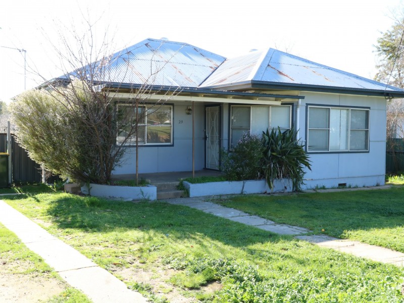 23 The Boulevarde, Kooringal NSW 2650