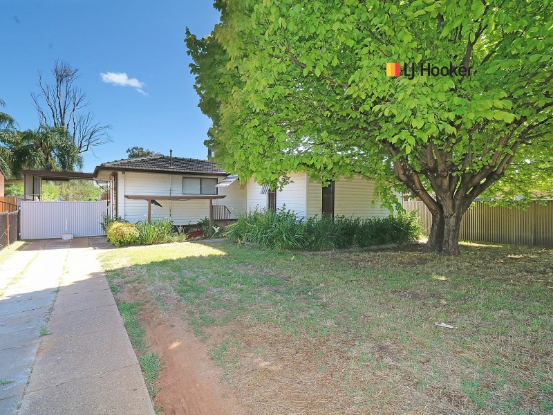 46 Callaghan Street, Ashmont NSW 2650