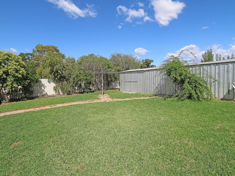101 Undurra Drive, Glenfield Park NSW 2650