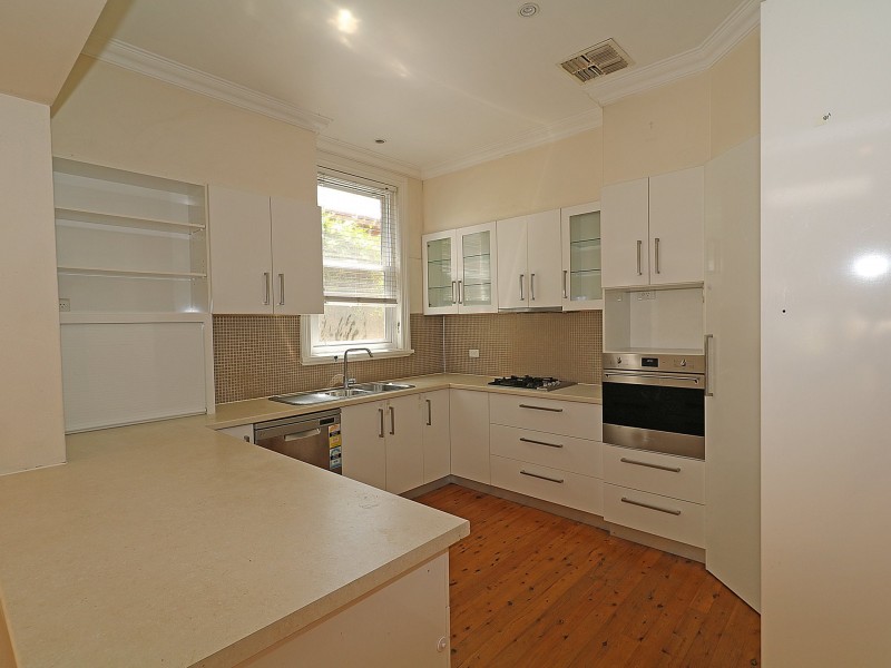 48 Fox Street, Wagga Wagga NSW 2650