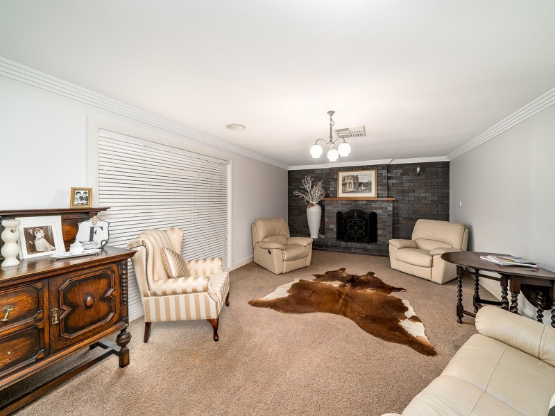 5 Aspen Road, Springvale NSW 2650
