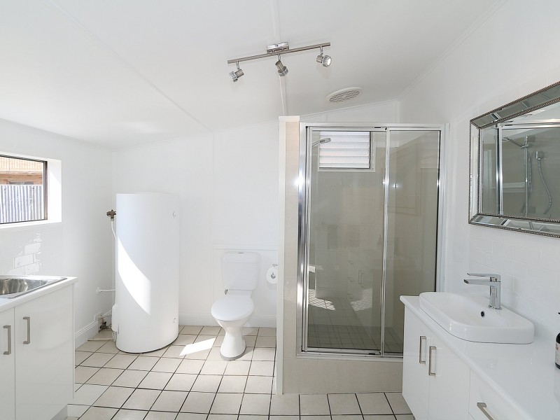 73 Beckwith Street, Wagga Wagga NSW 2650