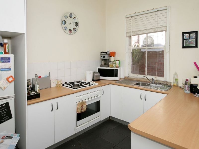 60 Urana Street, Turvey Park NSW 2650