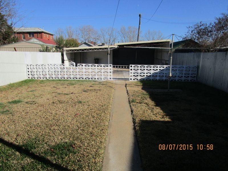 14 Best Street, Wagga Wagga NSW 2650