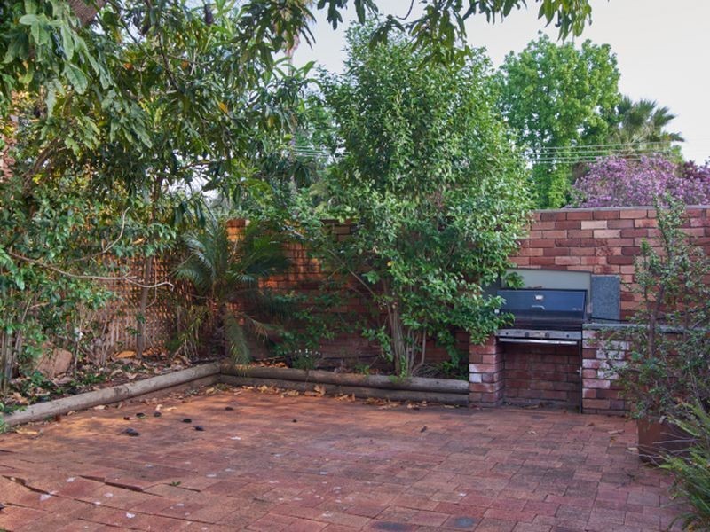 39 Waranga Avenue, Mount Austin NSW 2650