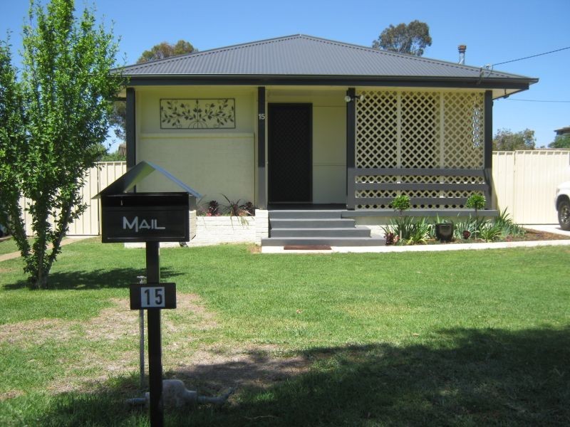 15 Lae Avenue, Ashmont NSW 2650