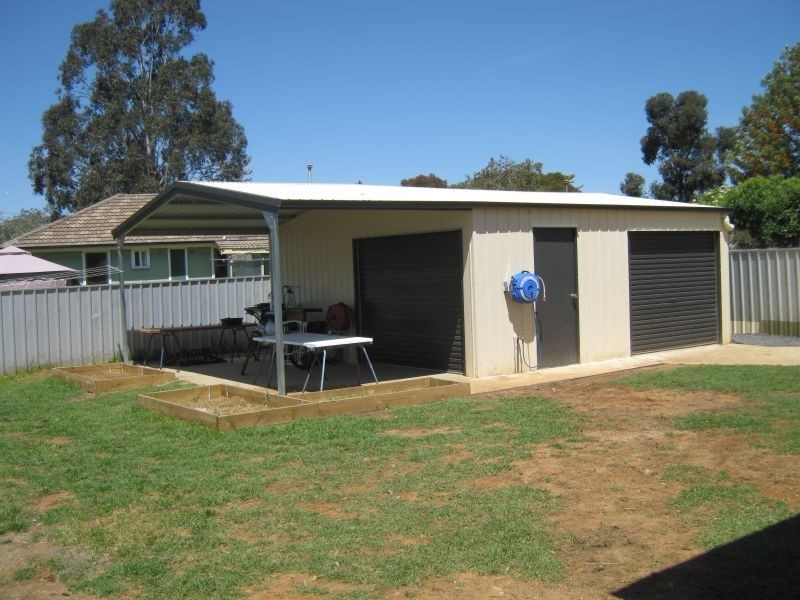 15 Lae Avenue, Ashmont NSW 2650