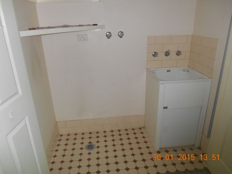 106a Tompson Street, Wagga Wagga NSW 2650