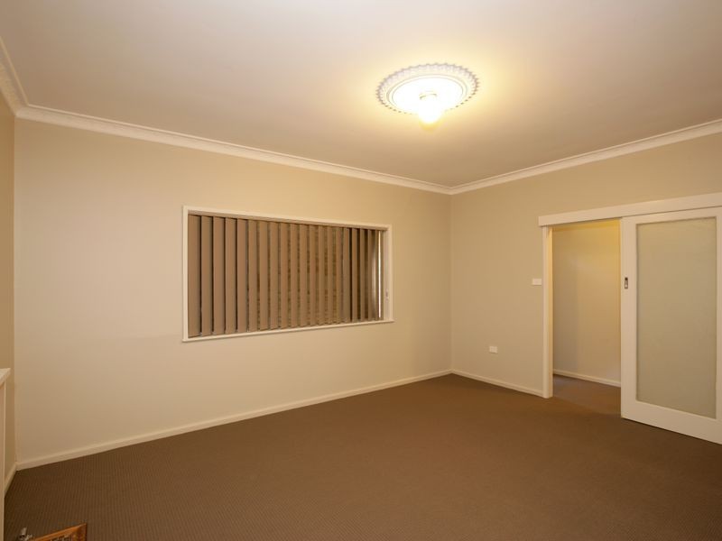 38 Tobruk Street, Ashmont NSW 2650