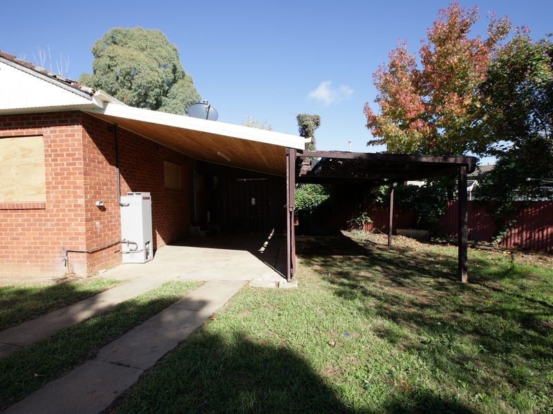 38 Tobruk Street, Ashmont NSW 2650