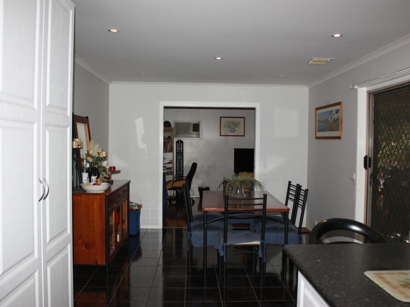 5 Kurrajong Avenue, Forest Hill NSW 2651