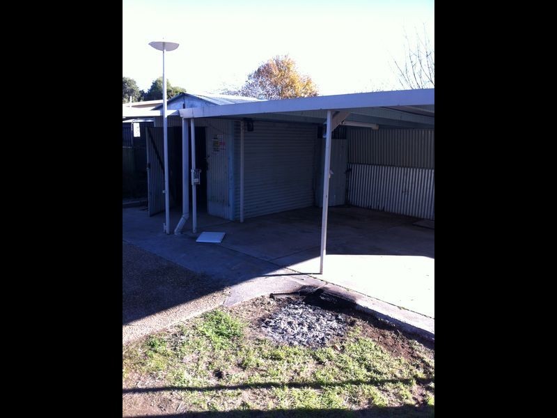 6 Sepik Road, Ashmont NSW 2650