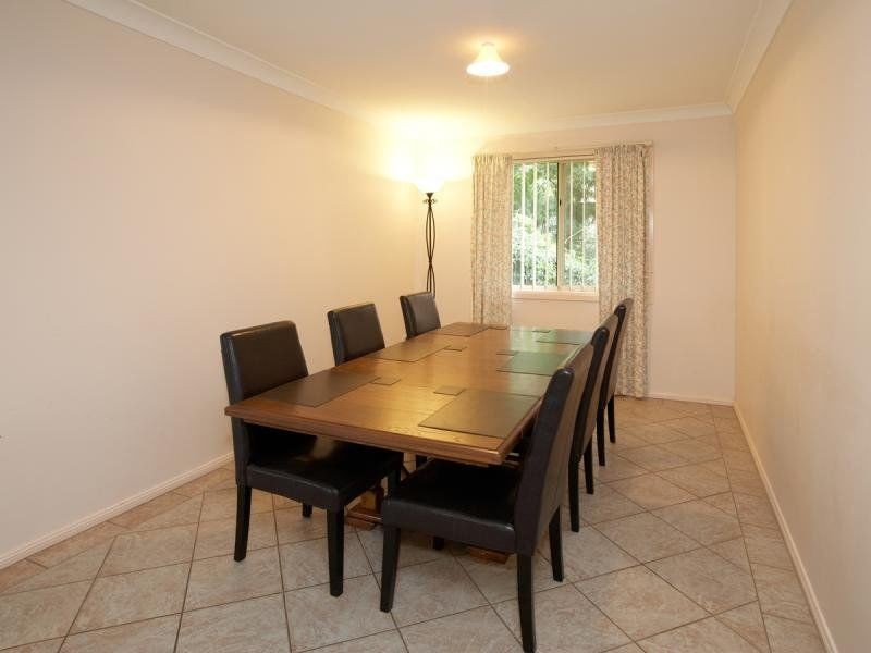 2 Roberts Way, Kooringal NSW 2650